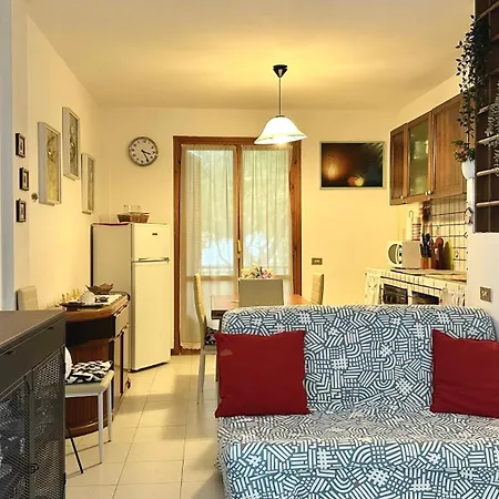 N290 - Numana, Ampio Trilocale Con Terrazzo Vista Mare *